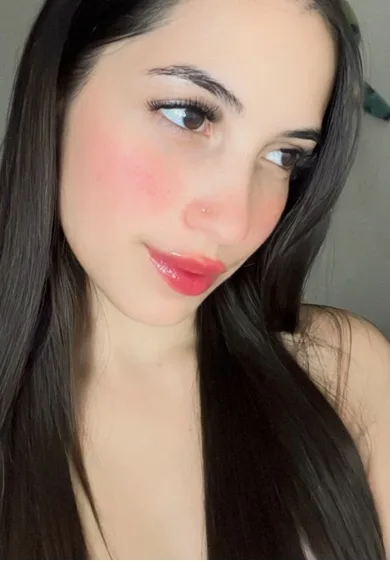 Real cam model online now on CamToCam