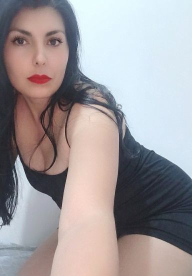 Real cam model online now on CamToCam